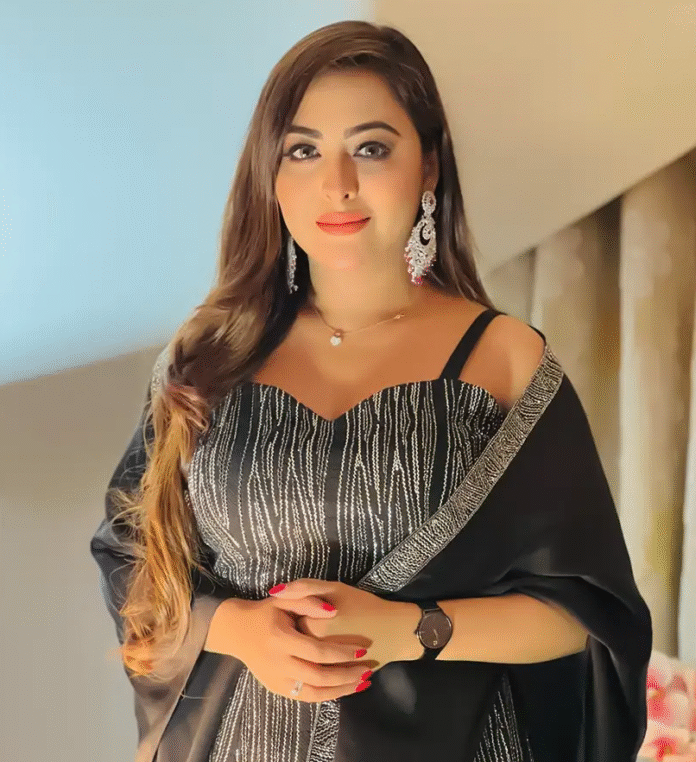 Tanha Tasnia Biography